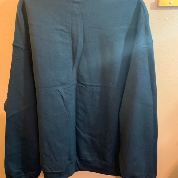 Christmas Sweatshirt Santa Smoking Weed Stoner - Picture 2 of 4